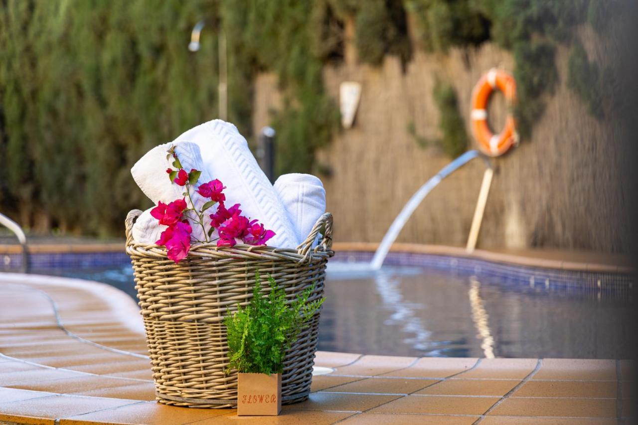 Hotel Plaza Del Castillo มาลากา ภายนอก รูปภาพ