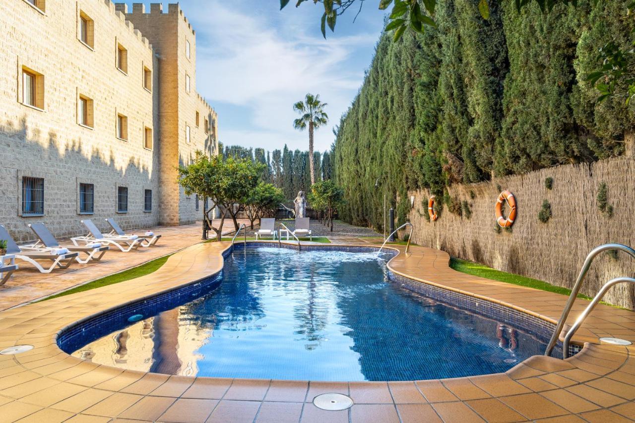 Hotel Plaza Del Castillo มาลากา ภายนอก รูปภาพ