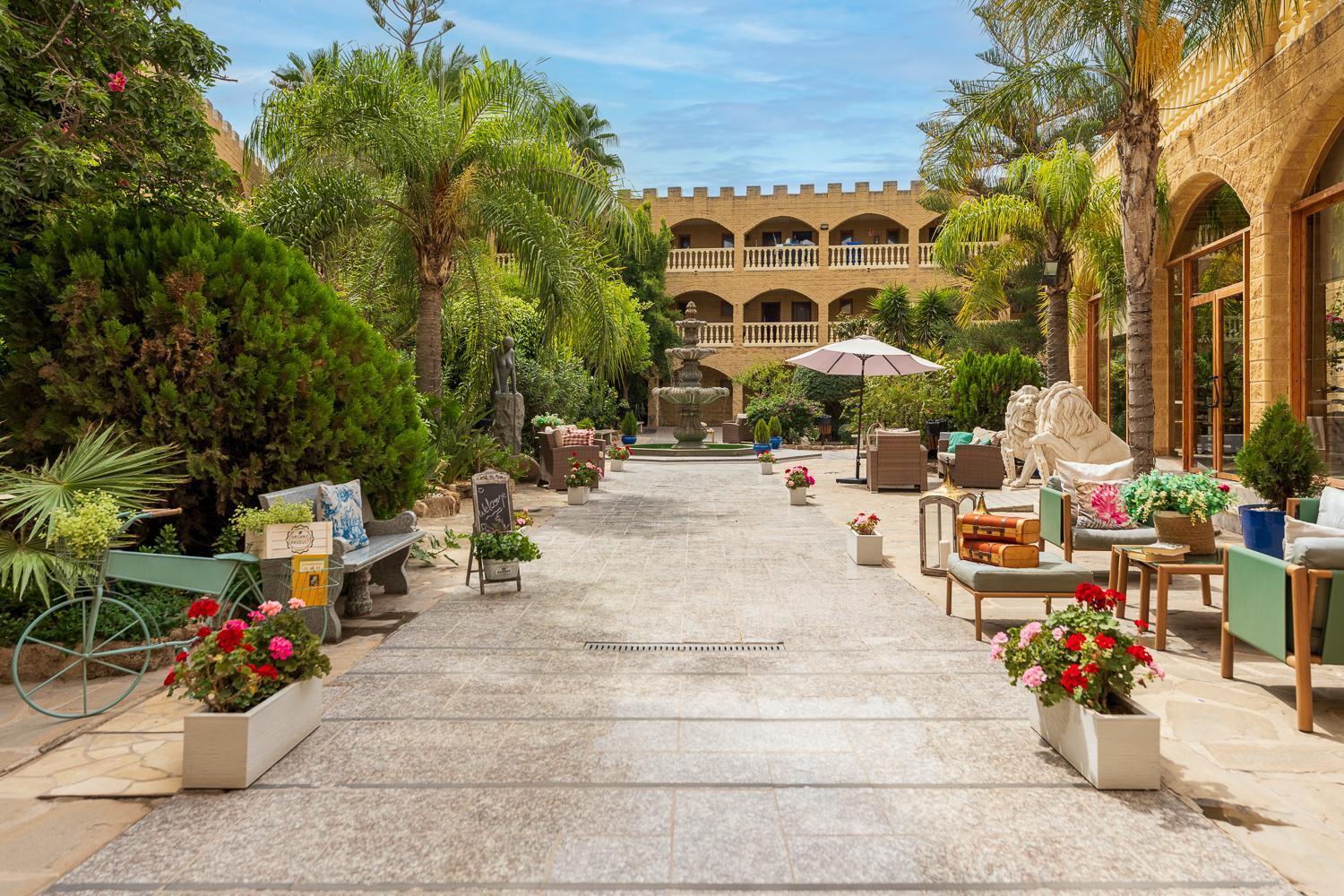 Hotel Plaza Del Castillo มาลากา ภายนอก รูปภาพ