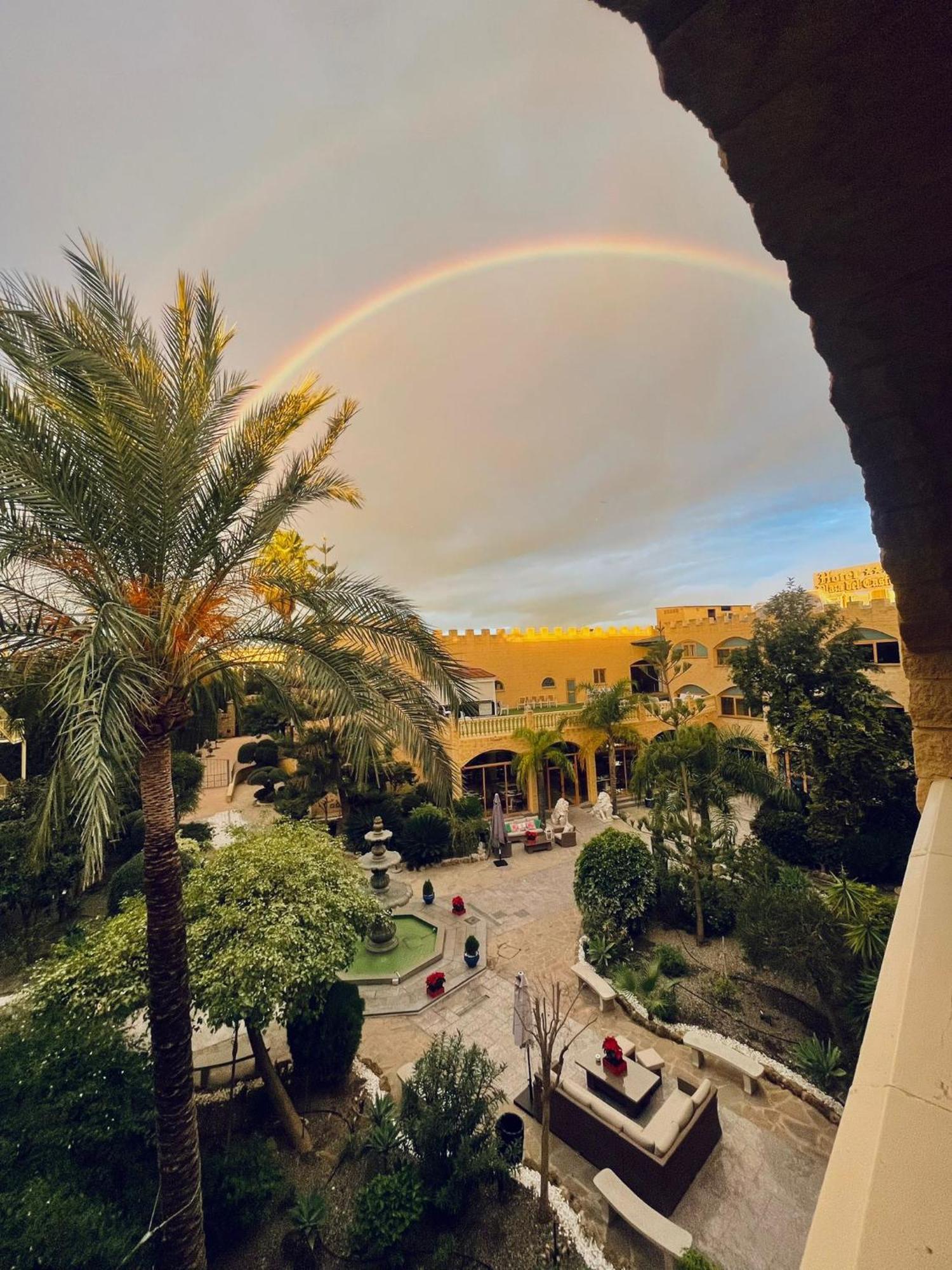 Hotel Plaza Del Castillo มาลากา ภายนอก รูปภาพ